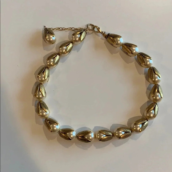 lenora dame Necklaces/Jewelry for Women - Picture 2 of 8